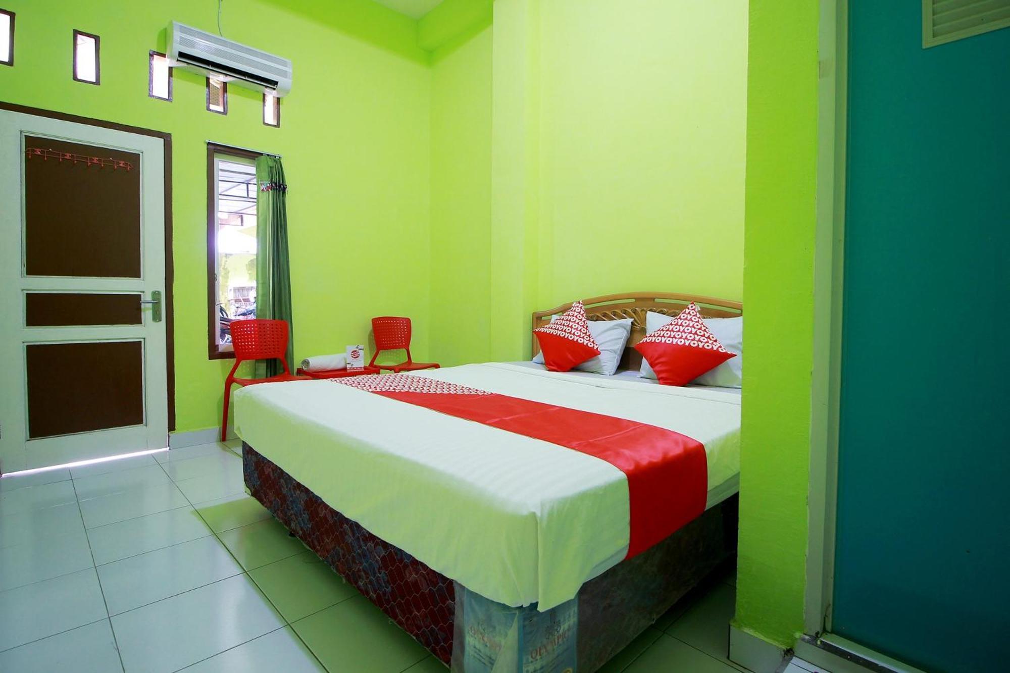 Oyo 2585 Sherren Guest House Lubuklinggau Extérieur photo